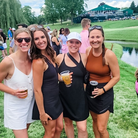 Meet your Posher, Andria - Picture 4 of 5